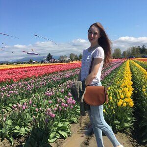 Meet your Posher, Caroline